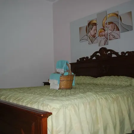 Anviste Apartment Castelbuono (Sicily)